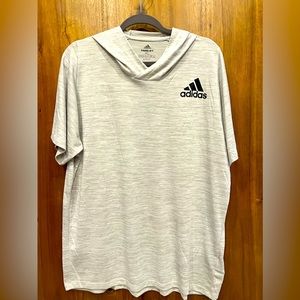 Men’s Adidas FreeLift short sleeved hoodie tee